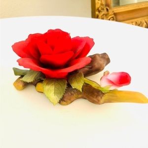 Vintage romantic Victorian red rose porcelain figurine
